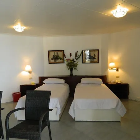 Crystal Sands Beach Resort